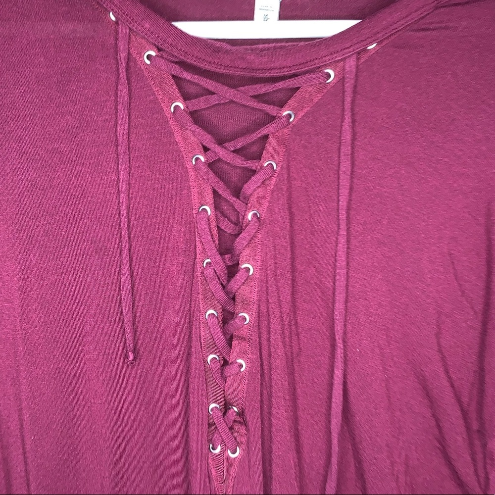 Express Criss Cross Strappy Medium Long Sleeve - Picture 12 of 13